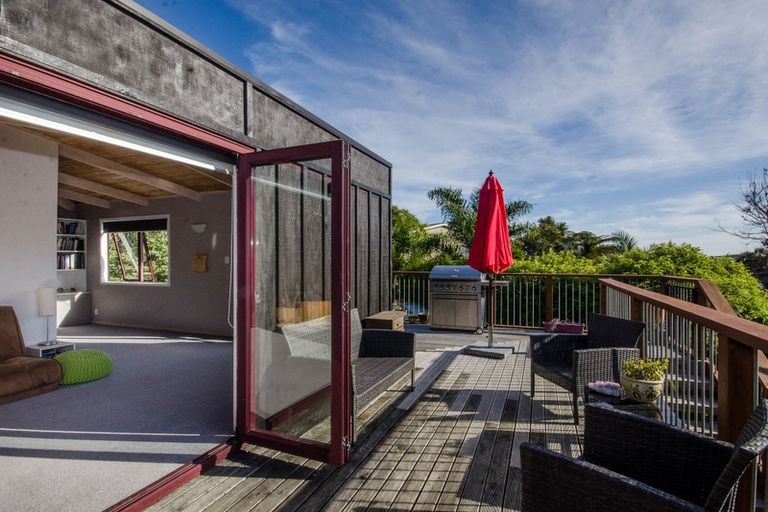 Photo of property in 6b Pokohui Avenue, Raglan, 3225