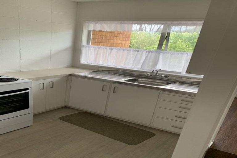 Photo of property in 3/34b Harley Close, Hauraki, Auckland, 0622