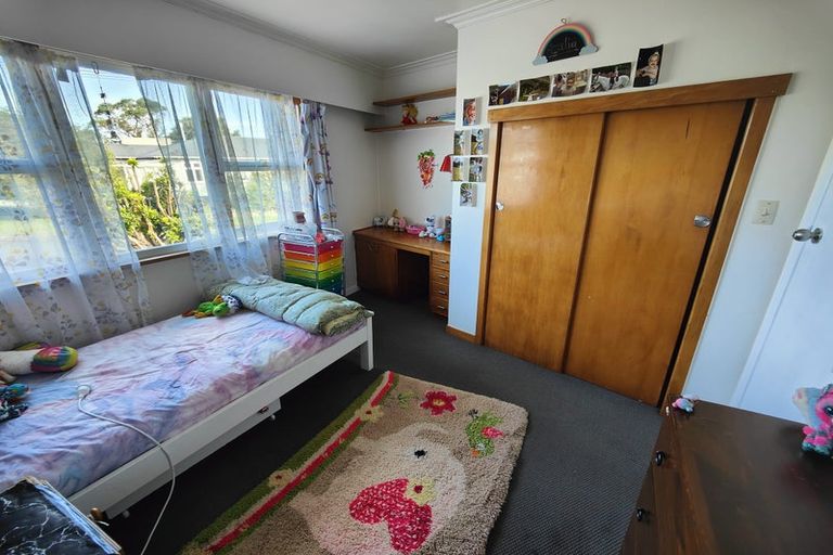 Photo of property in 8 Adams Place, Te Kamo, Whangarei, 0112