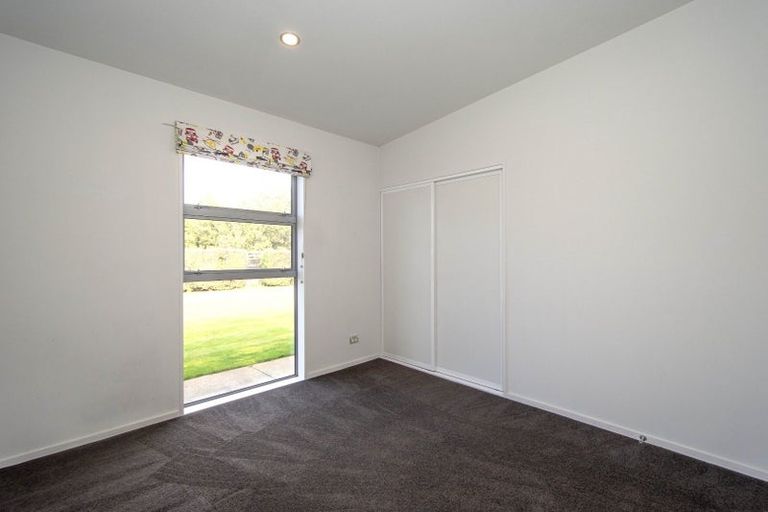 Photo of property in 18 Champagne Avenue, Yaldhurst, Christchurch, 8042