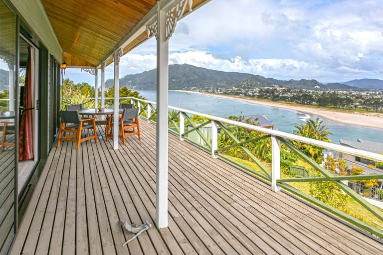 Photo of property in 195 Paku Drive, Tairua, 3508