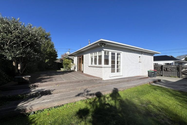 Photo of property in 33 Rogers Street, Sydenham, Christchurch, 8023