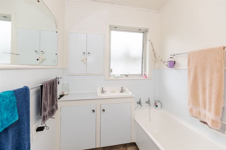 Photo of property in 14 Kakamutu Road, Otorohanga, 3900