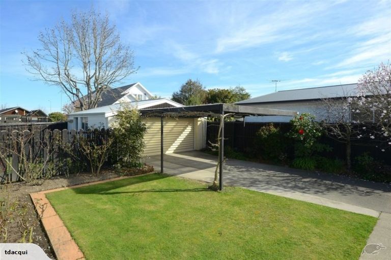 Photo of property in 51 Kent Lodge Avenue, Avonhead, Christchurch, 8042