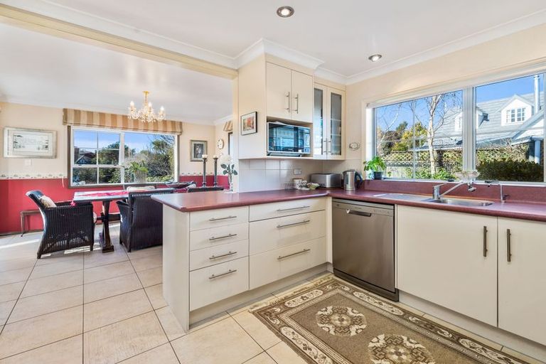 Photo of property in 8 Kapua Place, Taupo, 3330