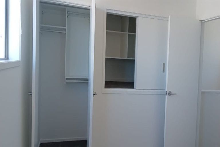 Photo of property in 2/11 Cressy Street, Waterloo, Lower Hutt, 5011