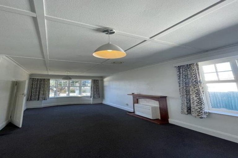 Photo of property in 17 Miro Street, Miramar, Wellington, 6022