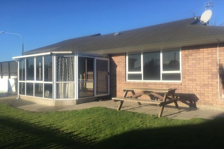 Photo of property in 8 Hoon Hay Road, Hoon Hay, Christchurch, 8025