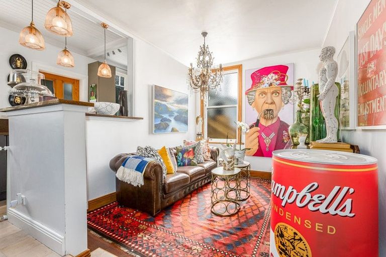 Photo of property in 9 Karepa Street, Brooklyn, Wellington, 6021