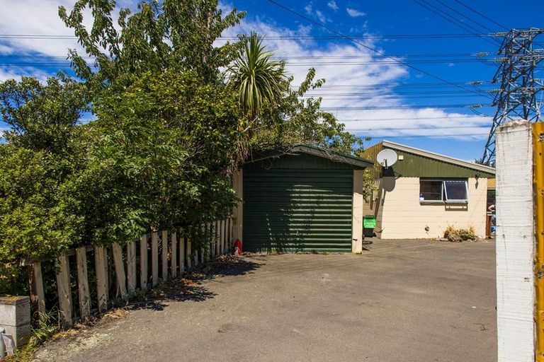 Photo of property in 1/29 Appleby Crescent, Burnside, Christchurch, 8053