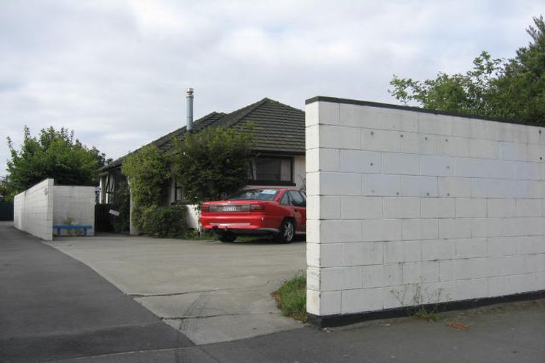 Photo of property in 352 Blenheim Road, Upper Riccarton, Christchurch, 8041