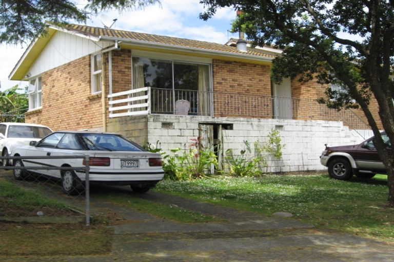 Photo of property in 3 Leeson Place, Mangere, Auckland, 2022