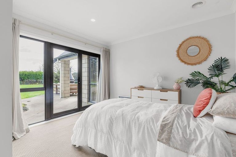 Photo of property in 12 Westvale Lane, Te Kowhai, Hamilton, 3288