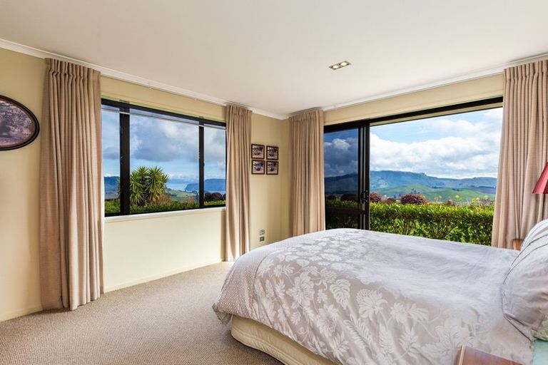 Photo of property in 172 Hill View Drive, Acacia Bay, Taupo, 3385