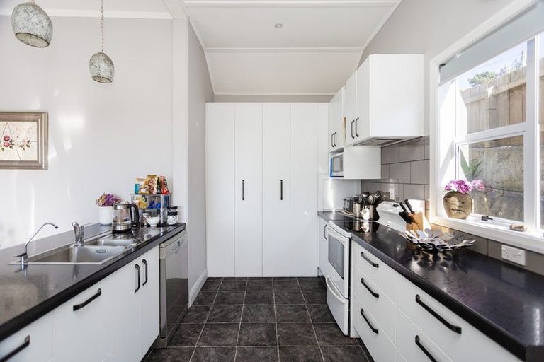 Photo of property in 35 Clare Street, Oamaru North, Oamaru, 9400