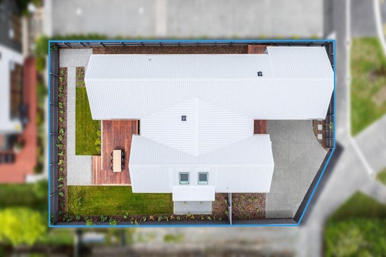 Photo of property in 17 Bradshaw Terrace, Riccarton, Christchurch, 8011