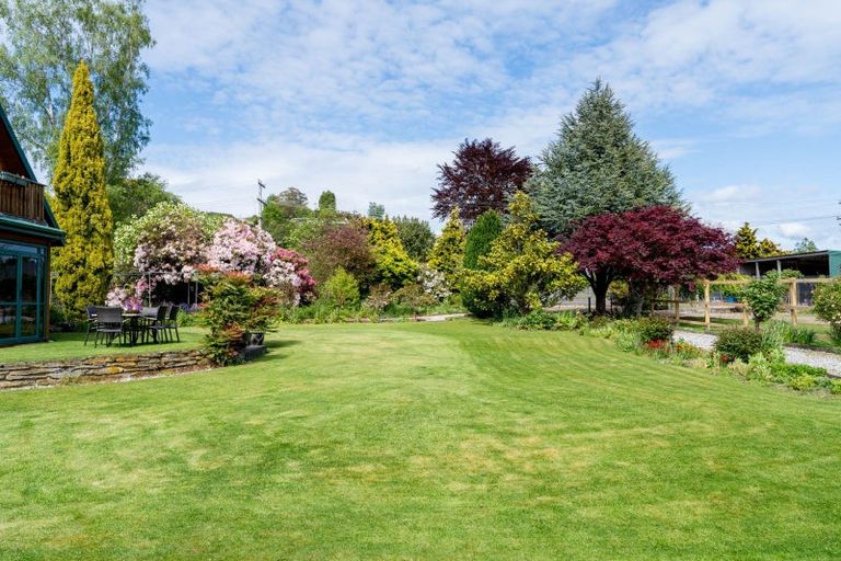 Photo of property in 7 Greenhithe Street, Waihola, Milton, 9073