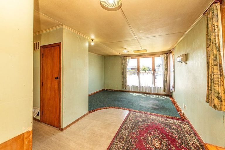 Photo of property in 141 Puriri Street, Castlecliff, Whanganui, 4501