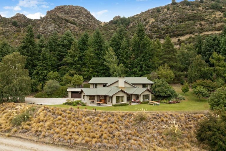 Photo of property in 515 Mount Barker Road, Wanaka, 9382