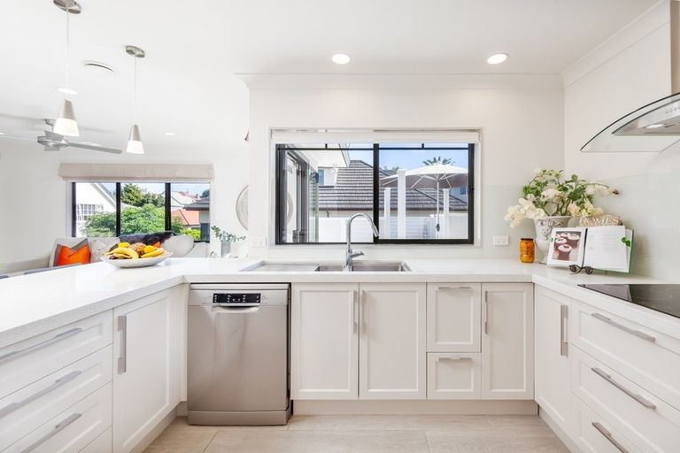 Photo of property in 1/7 O'halloran Road, Howick, Auckland, 2014