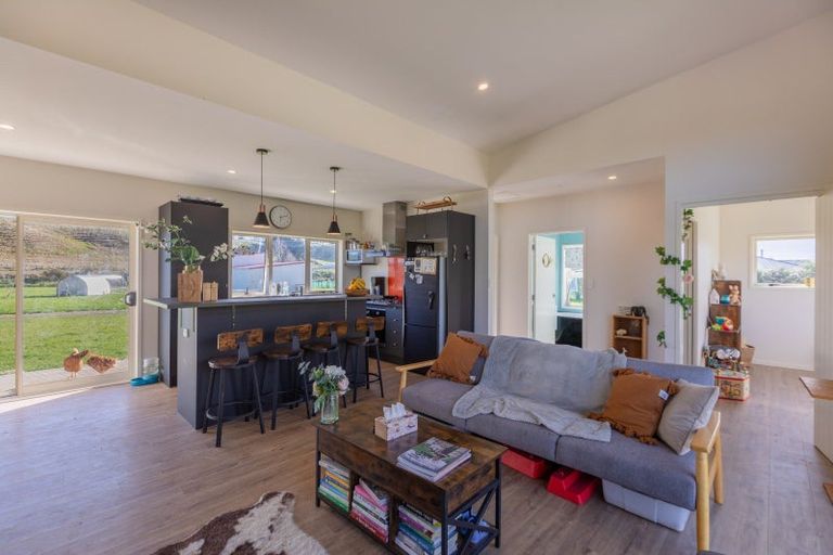 Photo of property in 60 River Road, Otane, Waipawa, 4271