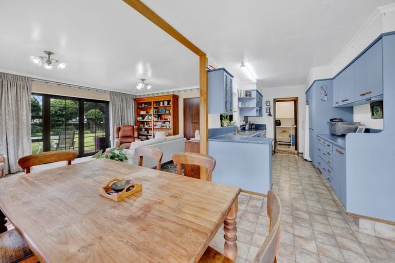 Photo of property in 17 Weld Street, Normanby, Hawera, 4614