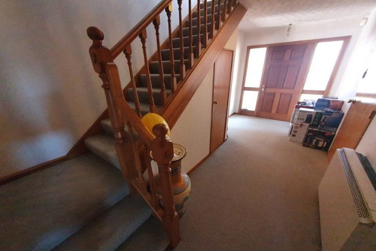 Photo of property in 73 Matipo Street, Riccarton, Christchurch, 8041