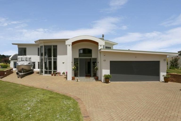 Photo of property in 10 Belvedere Grove, Rangatira Park, Taupo, 3330