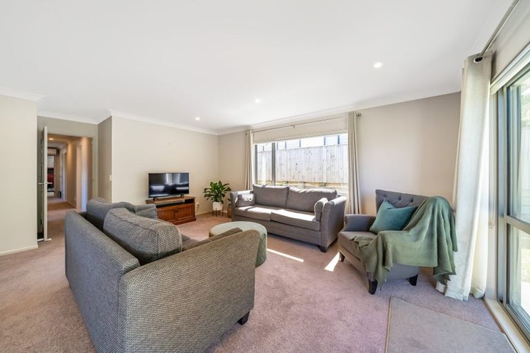 Photo of property in 36 Moonsail Drive, Whitby, Porirua, 5024