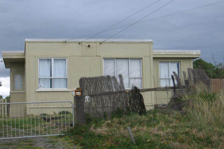 Photo of property in 11 Nelson Street, Foxton Beach, Foxton, 4815