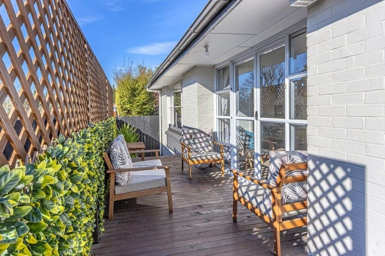 Photo of property in 422 Bower Avenue, Parklands, Christchurch, 8083