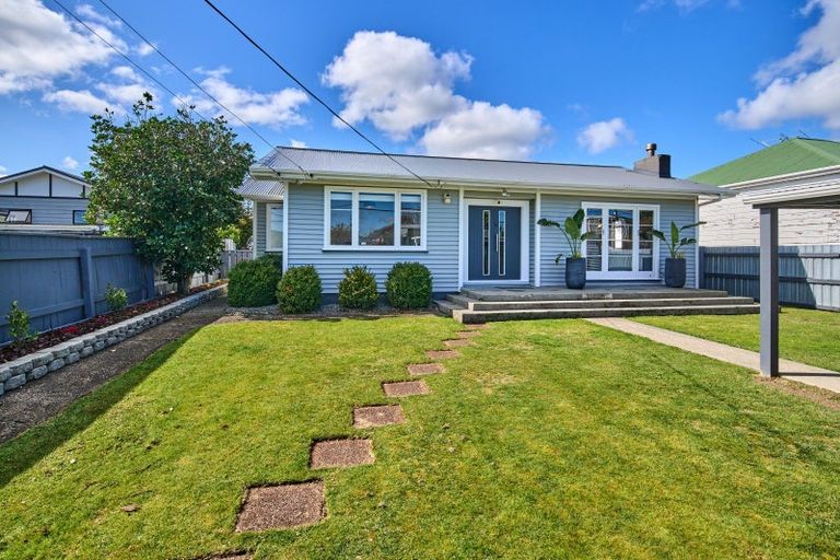 Photo of property in 3 Montgomery Crescent, Clouston Park, Upper Hutt, 5018