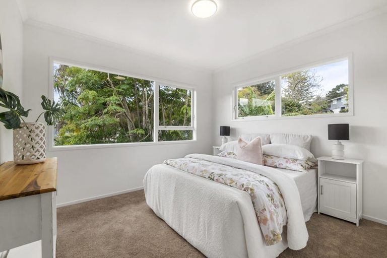Photo of property in 58 Maxwelton Drive, Mairangi Bay, Auckland, 0630