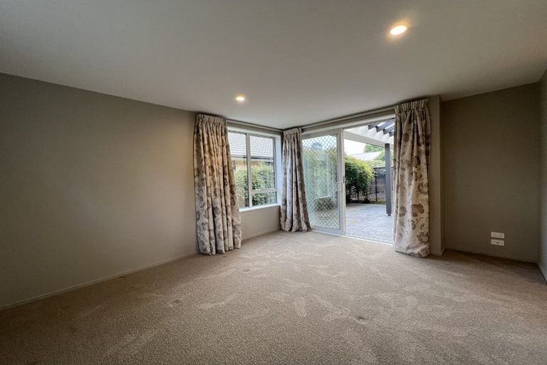 Photo of property in 116a Edward Avenue, Edgeware, Christchurch, 8013
