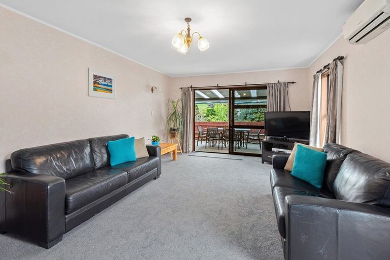 Photo of property in 2/7 Crawford Crescent, Te Kamo, Whangarei, 0112