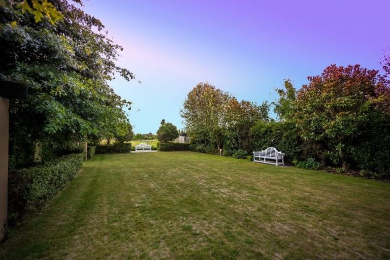 Photo of property in 6 Leabridge Mews, Harewood, Christchurch, 8051