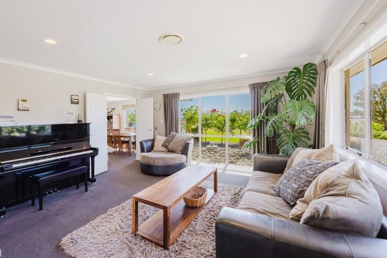 Photo of property in 21 Kyle Road, Waipukurau, 4281