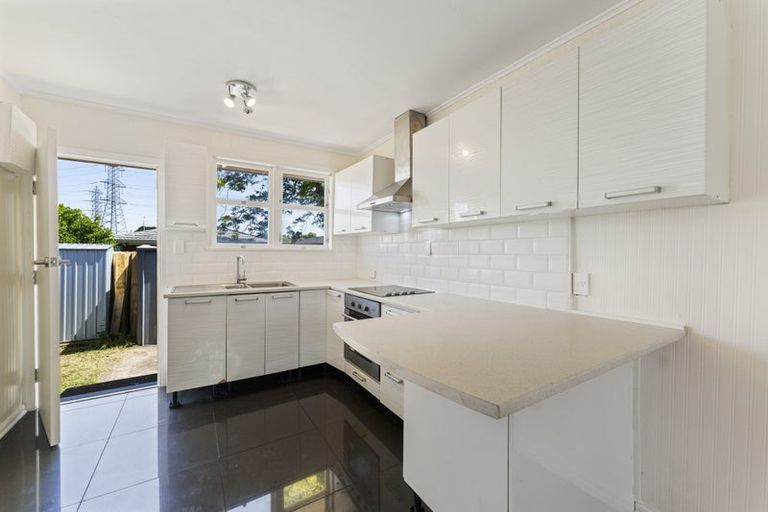 Photo of property in 4/53 Pakuranga Road, Pakuranga, Auckland, 2010