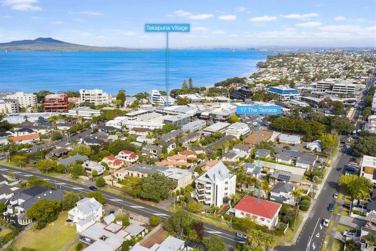 Photo of property in 17 The Terrace, Takapuna, Auckland, 0622