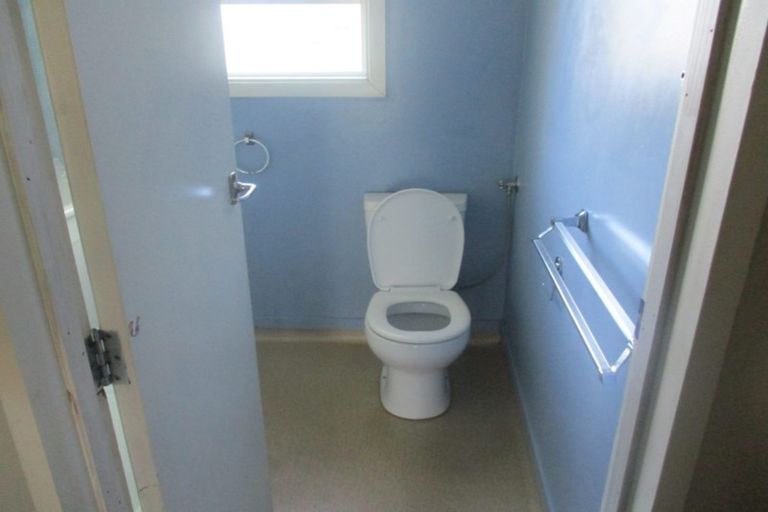 Photo of property in 83 Chelwood Street, Takaro, Palmerston North, 4412