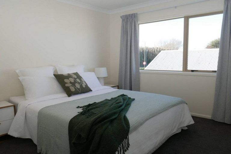 Photo of property in 53 Woodhurst Drive, Casebrook, Christchurch, 8051