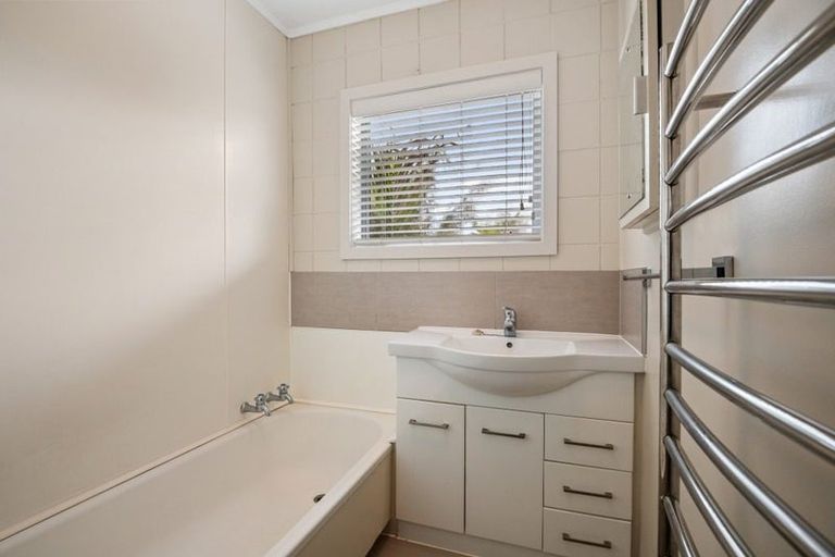 Photo of property in 1/10 Elliot Street, Howick, Auckland, 2014