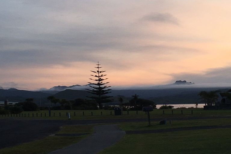 Photo of property in 114 Harbour Drive, Matarangi, Whitianga, 3592