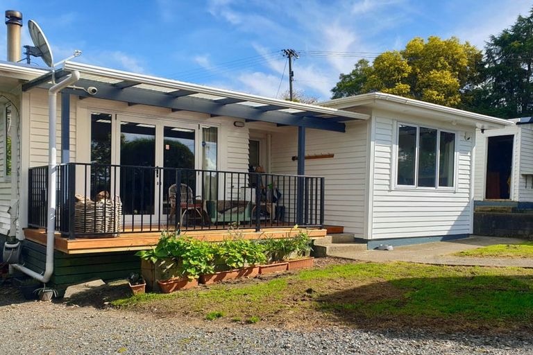 Photo of property in 41a View Road, Hikurangi, 0114