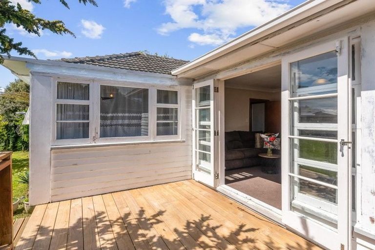 Photo of property in 55 Trafalgar Street, Levin, 5510