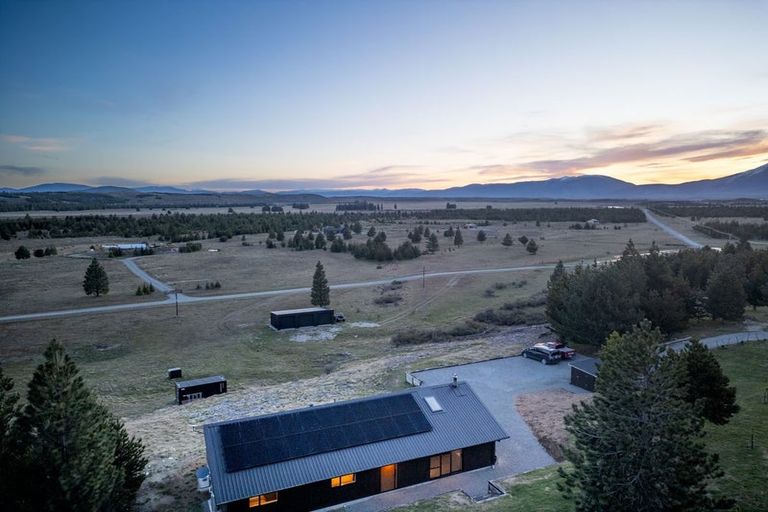 Photo of property in 595 Manuka Terrace, Ben Ohau, Twizel, 7999