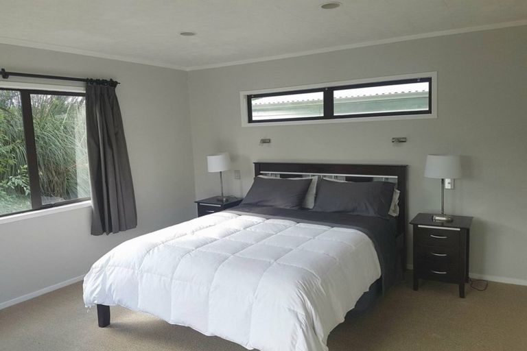 Photo of property in 64 Centennial Park Road, Wellsford, 0900