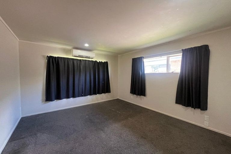 Photo of property in 30 Carlas Way, Ranui, Auckland, 0612