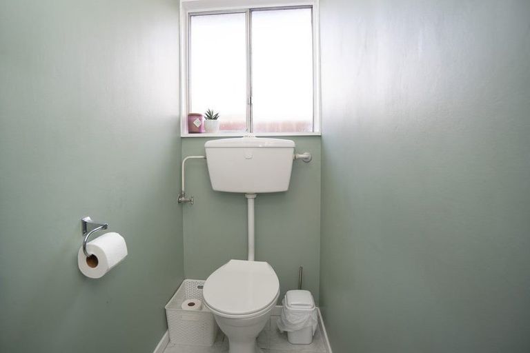 Photo of property in 59 Sutherland Crescent, Westbrook, Palmerston North, 4412