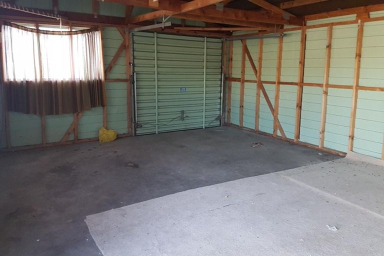 Photo of property in 24 Bibby Street, Waipawa, 4210